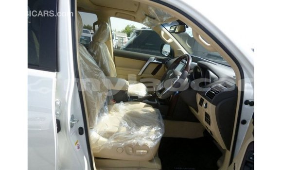 Buy Import Toyota Prado White Car in Import - Dubai in Attapeu Province Buy Import Toyota Prado White Car in Import - Dubai in Attapeu Province
