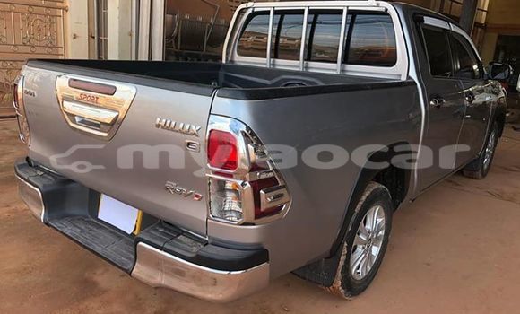 Buy Used Toyota Hilux Other Car in Vientiane in Vientiane Province Buy Used Toyota Hilux Other Car in Vientiane in Vientiane Province