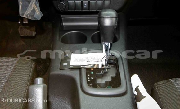 Acheter Import Voiture Toyota Hilux Autre à Import - Dubai, Attapeu Province Acheter Import Voiture Toyota Hilux Autre à Import - Dubai, Attapeu Province
