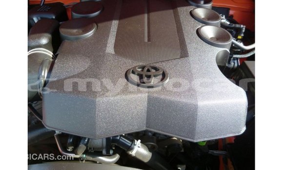 Buy Import Toyota FJ Cruiser Other Car in Import - Dubai in Attapeu Province Buy Import Toyota FJ Cruiser Other Car in Import - Dubai in Attapeu Province
