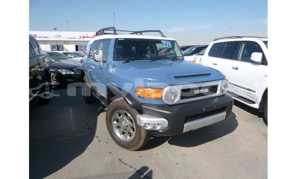 Buy Import Toyota FJ Cruiser Blue Car in Import - Dubai in Attapeu Province Buy Import Toyota FJ Cruiser Blue Car in Import - Dubai in Attapeu Province