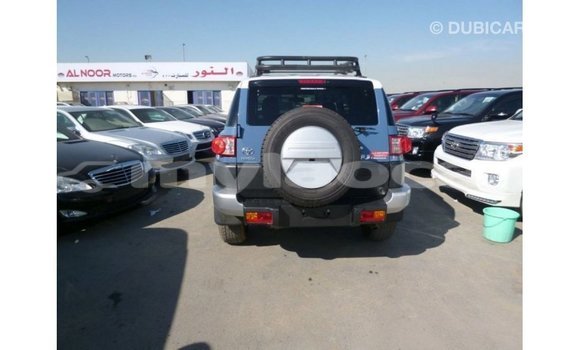 Buy Import Toyota FJ Cruiser Blue Car in Import - Dubai in Attapeu Province Buy Import Toyota FJ Cruiser Blue Car in Import - Dubai in Attapeu Province