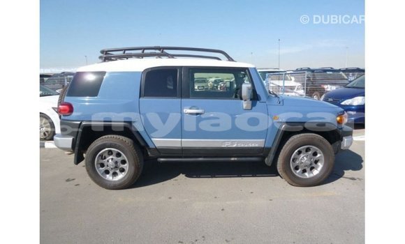 Buy Import Toyota FJ Cruiser Blue Car in Import - Dubai in Attapeu Province Buy Import Toyota FJ Cruiser Blue Car in Import - Dubai in Attapeu Province