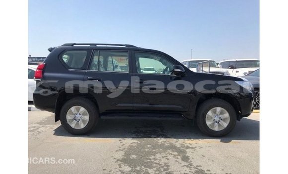 Acheter Import Voiture Toyota Prado Noir à Import - Dubai, Attapeu Province Acheter Import Voiture Toyota Prado Noir à Import - Dubai, Attapeu Province