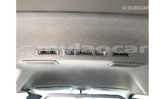 ຊື້ ການ ນຳ ເຂົ້າ Toyota Hiace White ລົດ ໃນ Import - Dubai ໃນ Attapeu Province ຊື້ ການ ນຳ ເຂົ້າ Toyota Hiace White ລົດ ໃນ Import - Dubai ໃນ Attapeu Province
