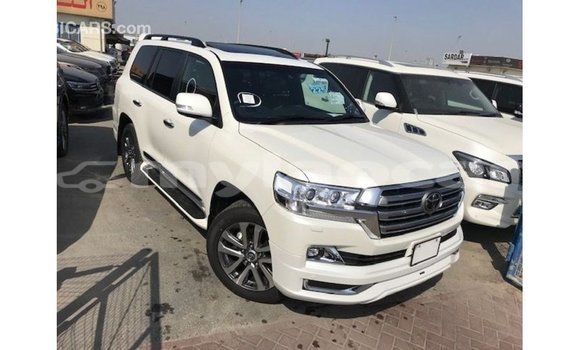 Buy Import Toyota Land Cruiser White Car in Import - Dubai in Attapeu Province Buy Import Toyota Land Cruiser White Car in Import - Dubai in Attapeu Province