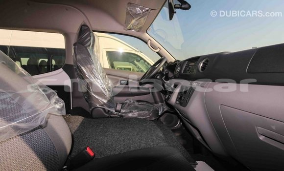 Buy Import Nissan Evalia White Truck in Import - Dubai in Attapeu Province Buy Import Nissan Evalia White Truck in Import - Dubai in Attapeu Province