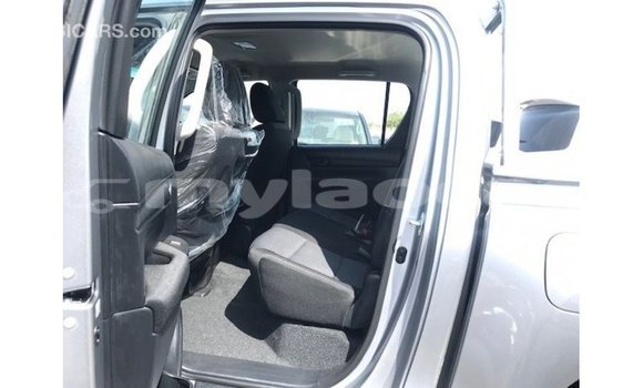Buy Import Toyota Hilux Other Car in Import - Dubai in Attapeu Province Buy Import Toyota Hilux Other Car in Import - Dubai in Attapeu Province