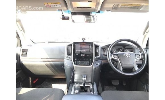 Acheter Import Voiture Toyota Land Cruiser Autre à Import - Dubai, Attapeu Province Acheter Import Voiture Toyota Land Cruiser Autre à Import - Dubai, Attapeu Province