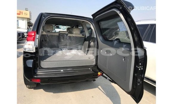 Acheter Import Voiture Toyota Prado Noir à Import - Dubai, Attapeu Province Acheter Import Voiture Toyota Prado Noir à Import - Dubai, Attapeu Province