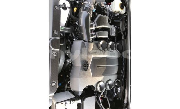 Acheter Import Voiture Toyota Prado Noir à Import - Dubai, Attapeu Province Acheter Import Voiture Toyota Prado Noir à Import - Dubai, Attapeu Province