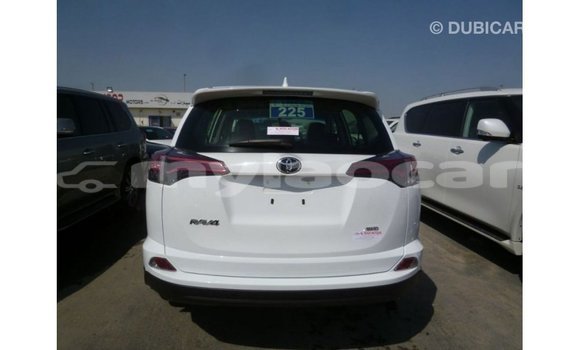 Buy Import Toyota 4Runner White Car in Import - Dubai in Attapeu Province Buy Import Toyota 4Runner White Car in Import - Dubai in Attapeu Province