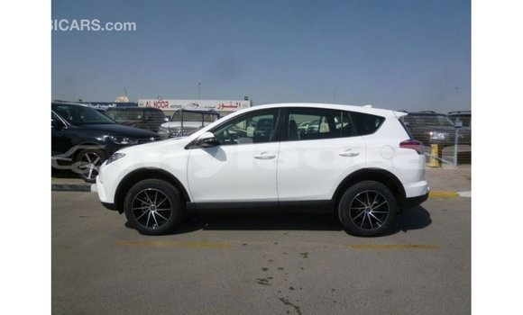 Buy Import Toyota 4Runner White Car in Import - Dubai in Attapeu Province Buy Import Toyota 4Runner White Car in Import - Dubai in Attapeu Province