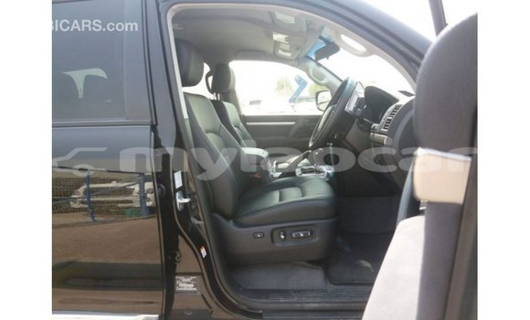 Buy Import Toyota Land Cruiser Black Car in Import - Dubai in Attapeu Province Buy Import Toyota Land Cruiser Black Car in Import - Dubai in Attapeu Province