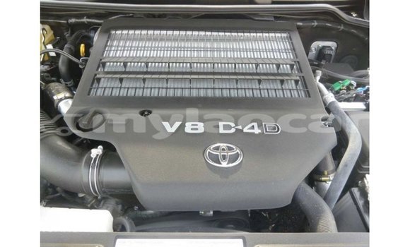 Buy Import Toyota Land Cruiser Black Car in Import - Dubai in Attapeu Province Buy Import Toyota Land Cruiser Black Car in Import - Dubai in Attapeu Province