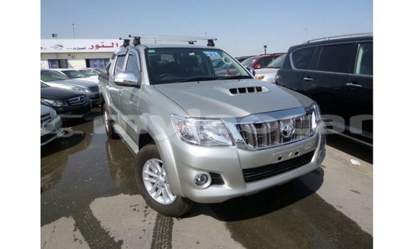 Buy Import Toyota Hilux Other Car in Import - Dubai in Attapeu Province Buy Import Toyota Hilux Other Car in Import - Dubai in Attapeu Province