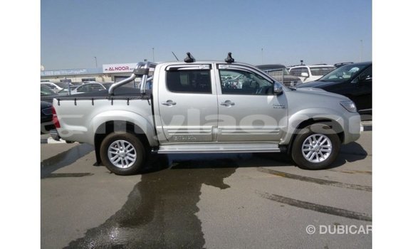 Buy Import Toyota Hilux Other Car in Import - Dubai in Attapeu Province Buy Import Toyota Hilux Other Car in Import - Dubai in Attapeu Province