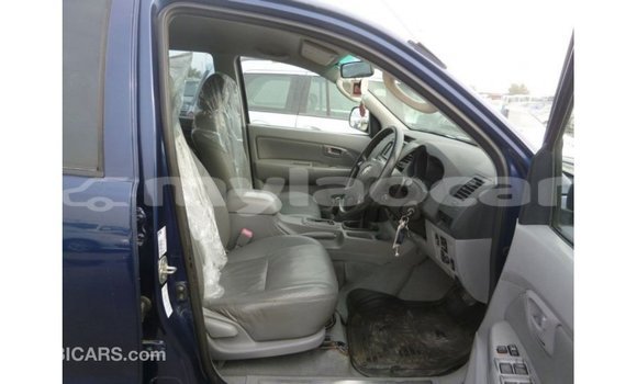Buy Import Toyota Hilux Blue Car in Import - Dubai in Attapeu Province Buy Import Toyota Hilux Blue Car in Import - Dubai in Attapeu Province