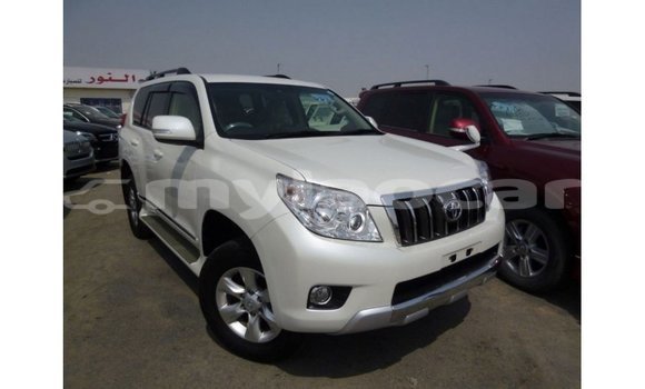Buy Import Toyota Prado White Car in Import - Dubai in Attapeu Province Buy Import Toyota Prado White Car in Import - Dubai in Attapeu Province