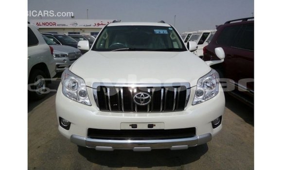Buy Import Toyota Prado White Car in Import - Dubai in Attapeu Province Buy Import Toyota Prado White Car in Import - Dubai in Attapeu Province