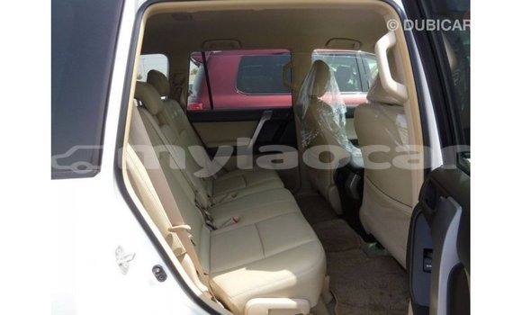 Buy Import Toyota Prado White Car in Import - Dubai in Attapeu Province Buy Import Toyota Prado White Car in Import - Dubai in Attapeu Province