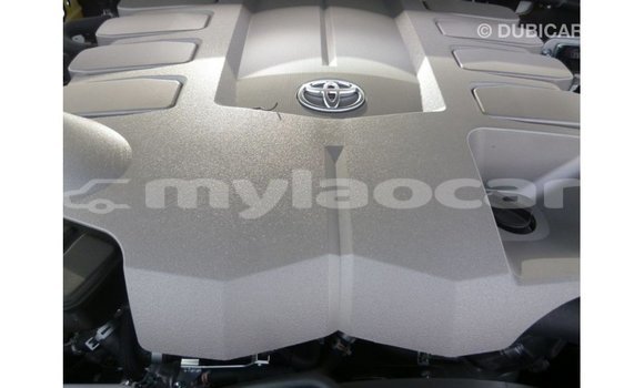 Buy Import Toyota Land Cruiser White Car in Import - Dubai in Attapeu Province Buy Import Toyota Land Cruiser White Car in Import - Dubai in Attapeu Province