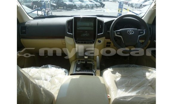 Acheter Import Voiture Toyota Land Cruiser Autre à Import - Dubai, Attapeu Province Acheter Import Voiture Toyota Land Cruiser Autre à Import - Dubai, Attapeu Province