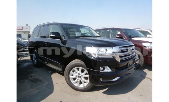 Acheter Import Voiture Toyota Land Cruiser Noir à Import - Dubai, Attapeu Province Acheter Import Voiture Toyota Land Cruiser Noir à Import - Dubai, Attapeu Province
