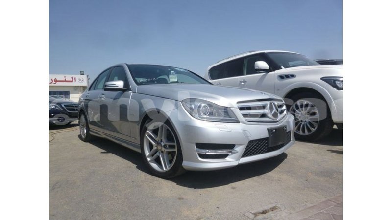 Big with watermark mercedes benz 200 attapeu province import dubai 2638