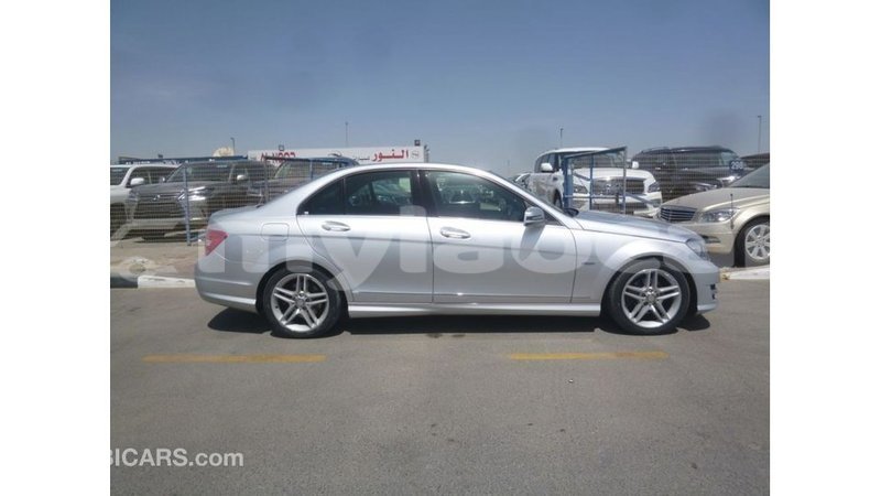 Big with watermark mercedes benz 200 attapeu province import dubai 2638