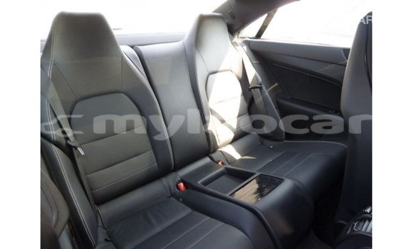 Buy Import Mercedes-Benz 190 (W201) Other Car in Import - Dubai in Attapeu Province Buy Import Mercedes-Benz 190 (W201) Other Car in Import - Dubai in Attapeu Province