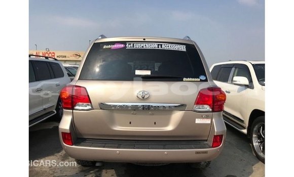 Buy Import Toyota Land Cruiser Other Car in Import - Dubai in Attapeu Province Buy Import Toyota Land Cruiser Other Car in Import - Dubai in Attapeu Province