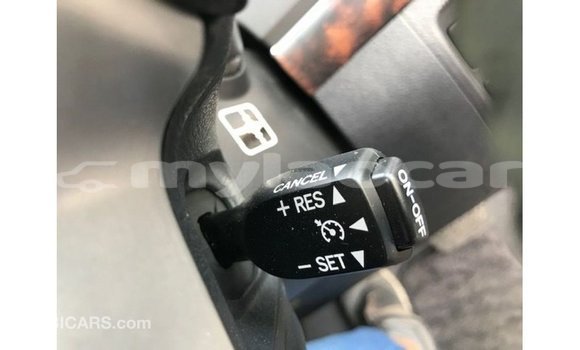 Buy Import Toyota Land Cruiser Other Car in Import - Dubai in Attapeu Province Buy Import Toyota Land Cruiser Other Car in Import - Dubai in Attapeu Province