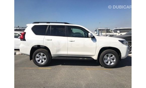 ຊື້ ການ ນຳ ເຂົ້າ Toyota Prado White ລົດ ໃນ Import - Dubai ໃນ Attapeu Province ຊື້ ການ ນຳ ເຂົ້າ Toyota Prado White ລົດ ໃນ Import - Dubai ໃນ Attapeu Province