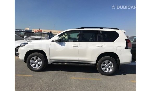 ຊື້ ການ ນຳ ເຂົ້າ Toyota Prado White ລົດ ໃນ Import - Dubai ໃນ Attapeu Province ຊື້ ການ ນຳ ເຂົ້າ Toyota Prado White ລົດ ໃນ Import - Dubai ໃນ Attapeu Province