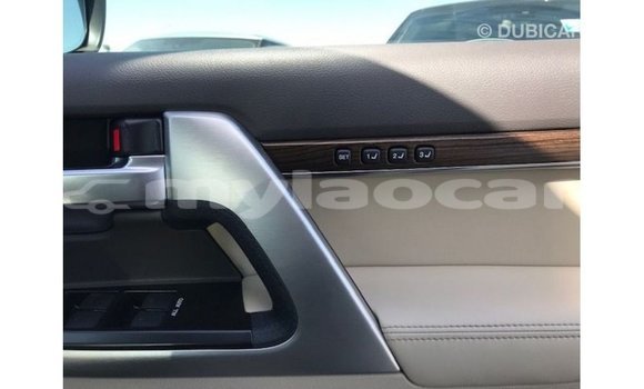 ຊື້ ການ ນຳ ເຂົ້າ Toyota Land Cruiser White ລົດ ໃນ Import - Dubai ໃນ Attapeu Province ຊື້ ການ ນຳ ເຂົ້າ Toyota Land Cruiser White ລົດ ໃນ Import - Dubai ໃນ Attapeu Province