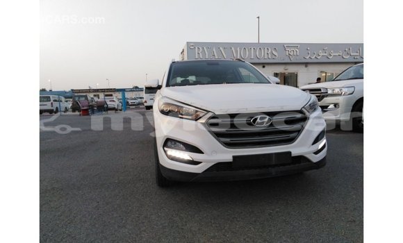 Buy Import Hyundai Tucson White Car in Import - Dubai in Attapeu Province Buy Import Hyundai Tucson White Car in Import - Dubai in Attapeu Province