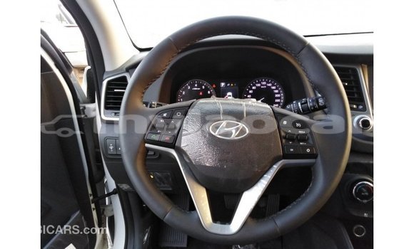 Buy Import Hyundai Tucson White Car in Import - Dubai in Attapeu Province Buy Import Hyundai Tucson White Car in Import - Dubai in Attapeu Province