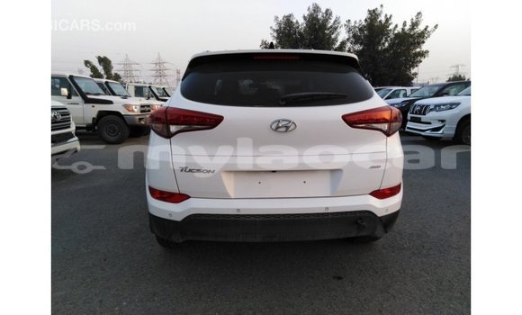 Buy Import Hyundai Tucson White Car in Import - Dubai in Attapeu Province Buy Import Hyundai Tucson White Car in Import - Dubai in Attapeu Province