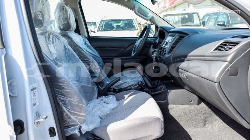 Big with watermark mitsubishi l200 attapeu province import dubai 2651