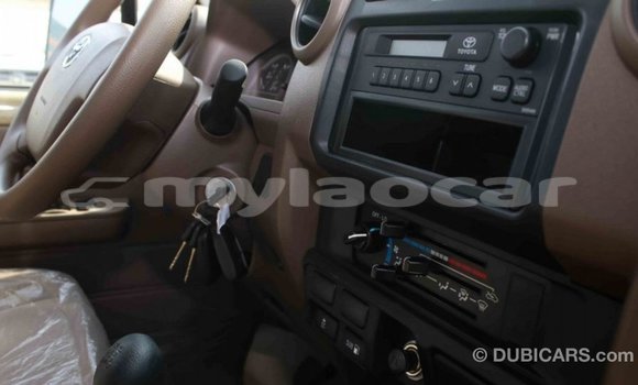 Buy Import Toyota Land Cruiser Beige Car in Import - Dubai in Attapeu Province Buy Import Toyota Land Cruiser Beige Car in Import - Dubai in Attapeu Province