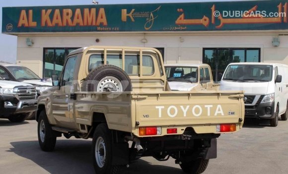 Buy Import Toyota Land Cruiser Beige Car in Import - Dubai in Attapeu Province Buy Import Toyota Land Cruiser Beige Car in Import - Dubai in Attapeu Province