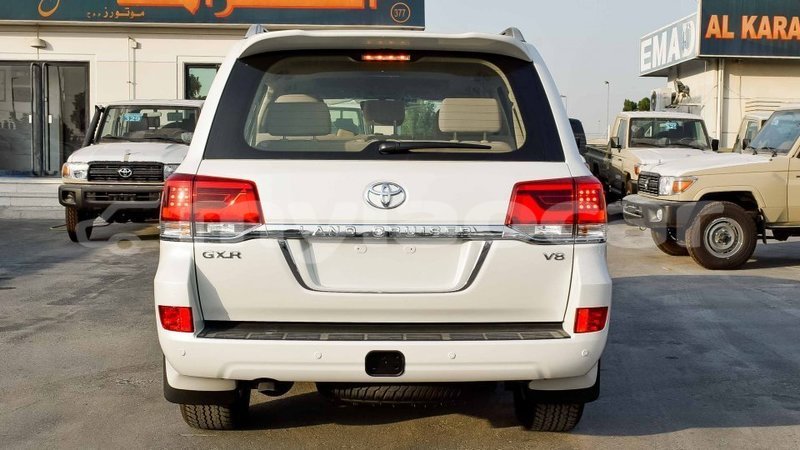 Big with watermark toyota land cruiser attapeu province import dubai 2653