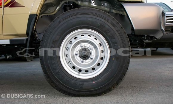 Buy Import Toyota Land Cruiser Beige Car in Import - Dubai in Attapeu Province Buy Import Toyota Land Cruiser Beige Car in Import - Dubai in Attapeu Province