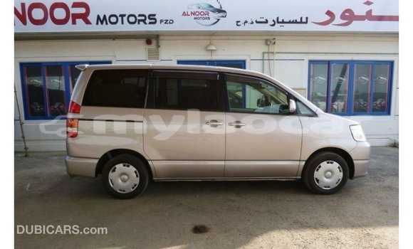 Buy Import Toyota Voxy Other Car in Import - Dubai in Attapeu Province Buy Import Toyota Voxy Other Car in Import - Dubai in Attapeu Province