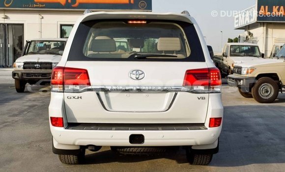 Buy Import Toyota Land Cruiser White Car in Import - Dubai in Attapeu Province Buy Import Toyota Land Cruiser White Car in Import - Dubai in Attapeu Province