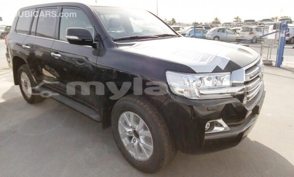 Acheter Import Voiture Toyota Land Cruiser Noir à Import - Dubai, Attapeu Province Acheter Import Voiture Toyota Land Cruiser Noir à Import - Dubai, Attapeu Province