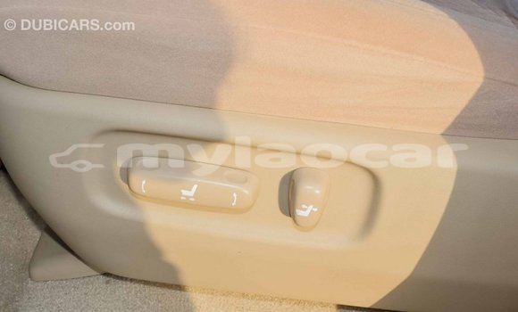 Buy Import Toyota Land Cruiser White Car in Import - Dubai in Attapeu Province Buy Import Toyota Land Cruiser White Car in Import - Dubai in Attapeu Province