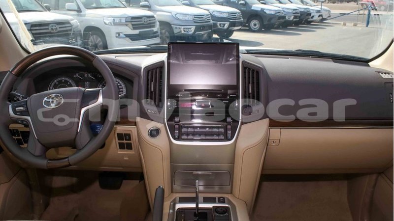 Big with watermark toyota land cruiser attapeu province import dubai 2668