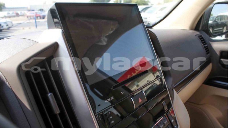 Big with watermark toyota land cruiser attapeu province import dubai 2668